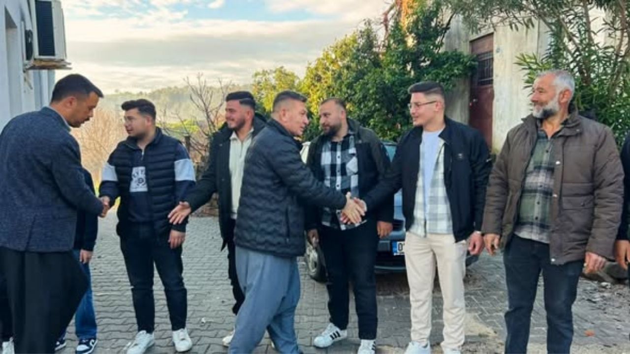 Kırıklı Mahallesi’nde Bayram Sevinci Paylaşıldı