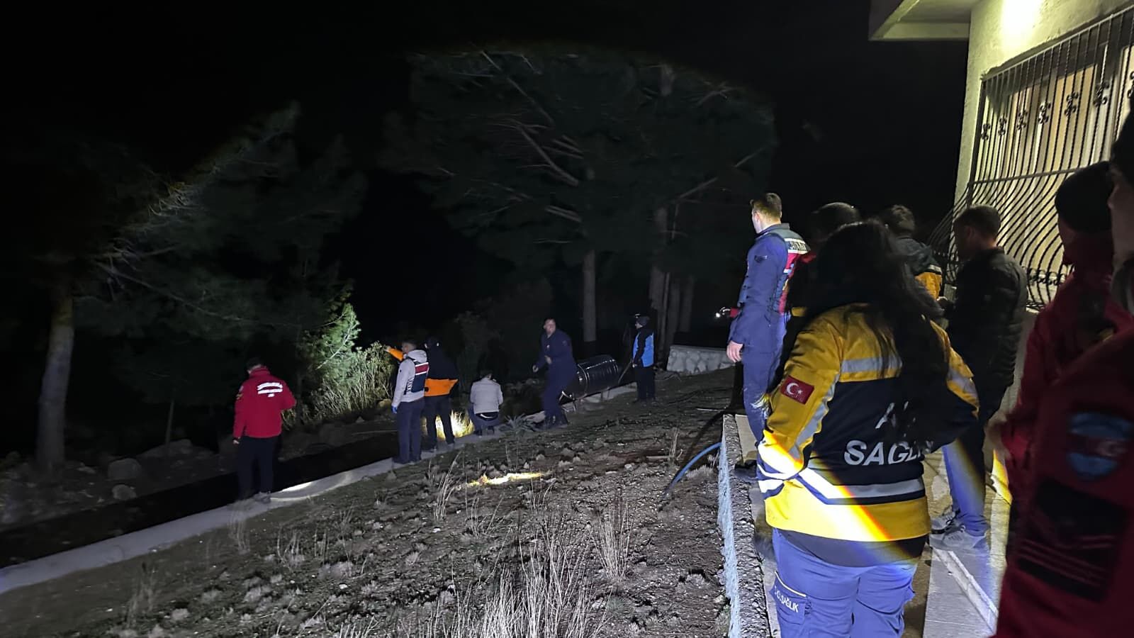 Kozan’da 35 Yaşındaki Kadın Ortadan Kayboldu (2)
