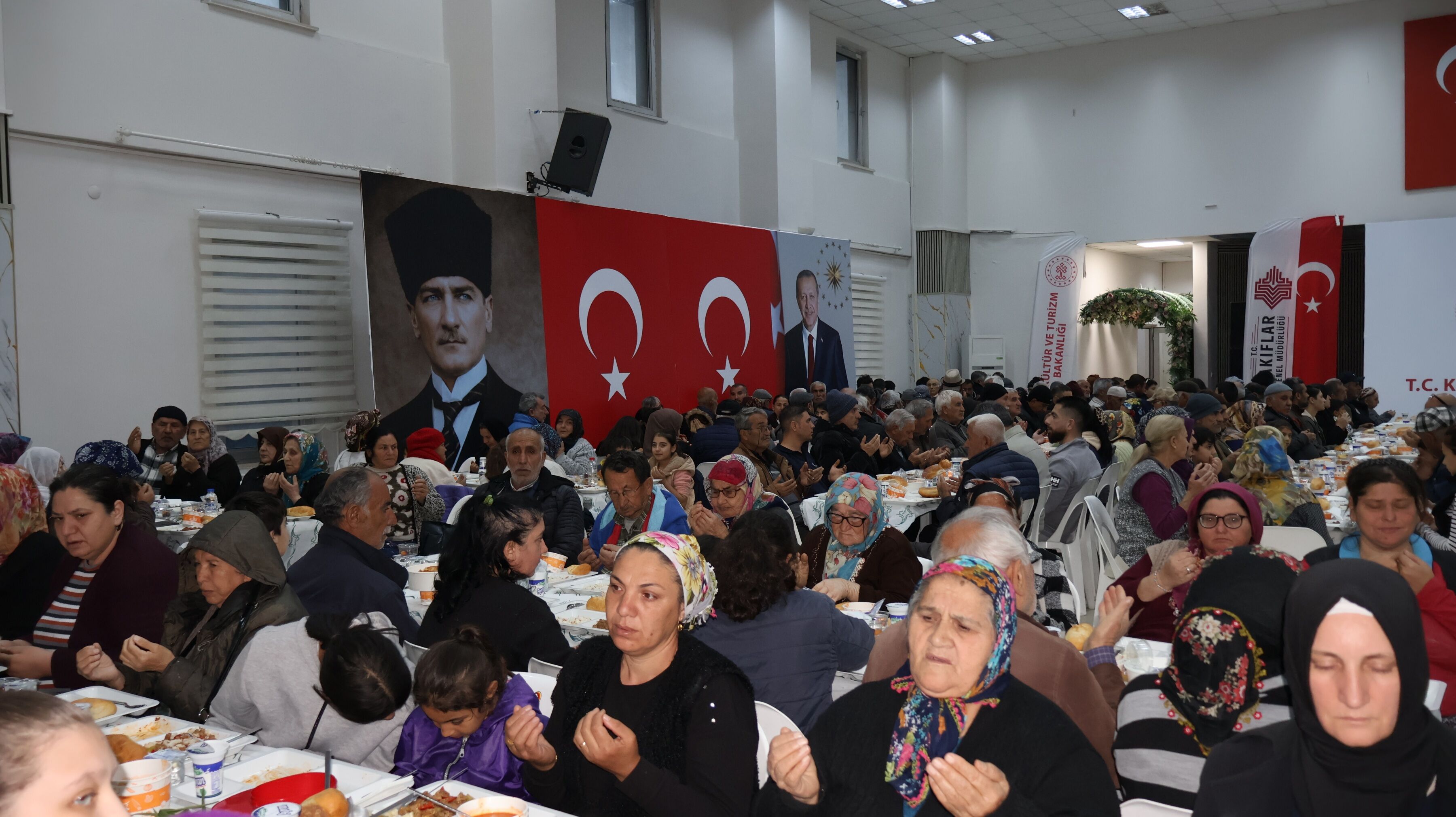 Mhp İl Başkanı Kanlı Vakıf Kültürü Medeniyetimizin Temelidir (3)