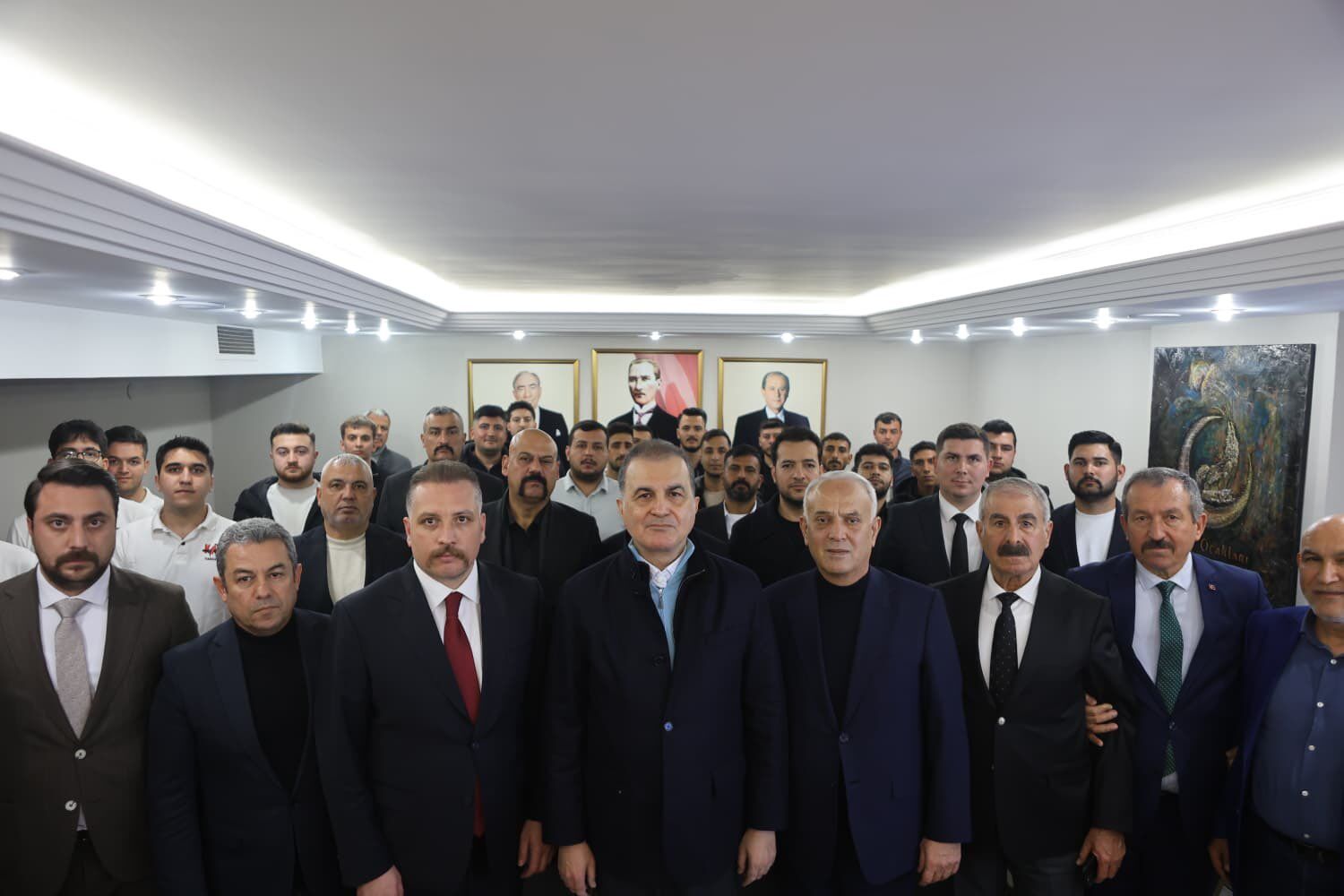 Ömer Çelik Adana’da Ülkü Ocakları’nı Ziyaret Etti (3)
