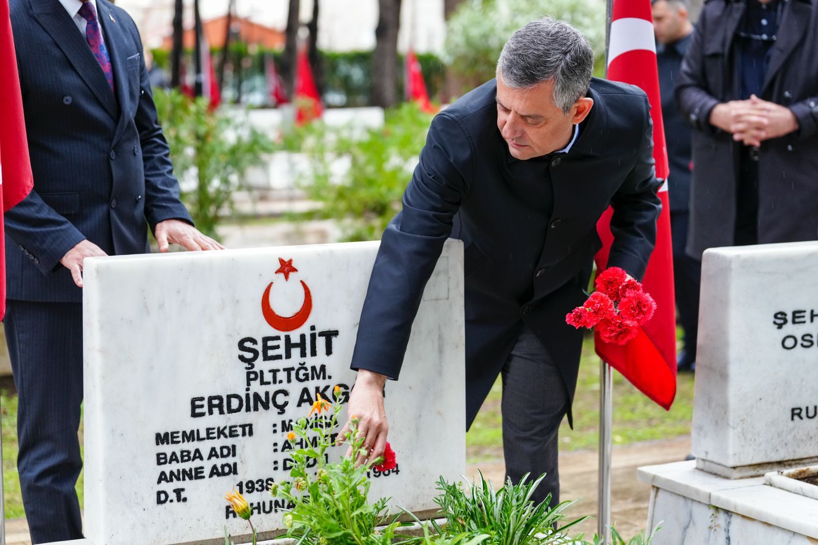 Özgür Özel’den Memleketi Manisa’da Vefa Ziyareti2