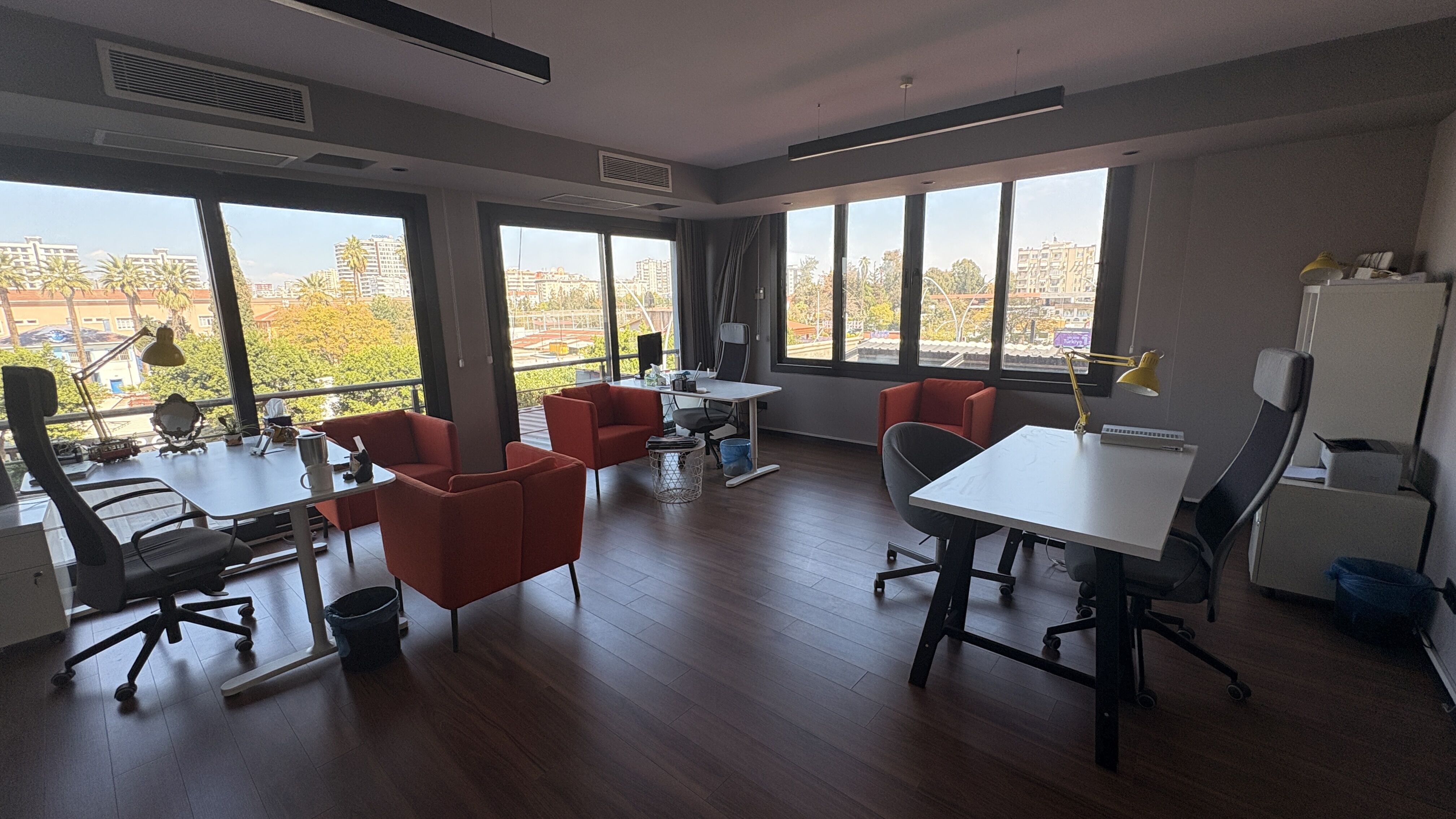 Şehrin Merkezinde Yeni Nesil Çalışma Alanı Work Lounge Business Offices (1)-1