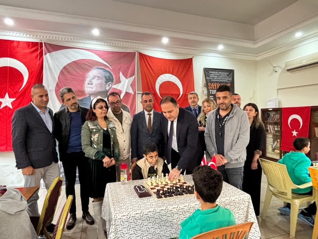 Seyhan’da Satranç Heyecanı Portakal Çiçeği Turnuvası Başladı (4)