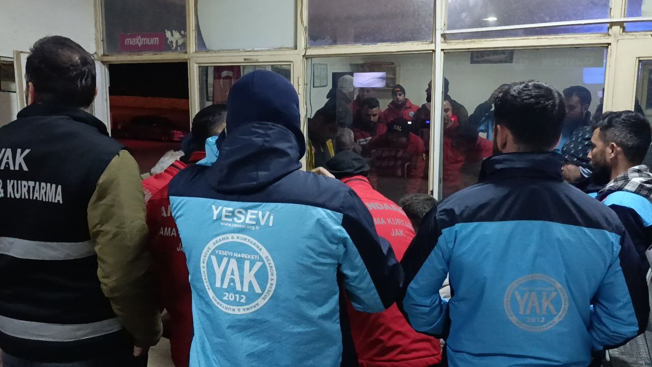 Taksicinin Şüphesi Hayat Kurtardı Kayıp Kadın Bulundu (3)