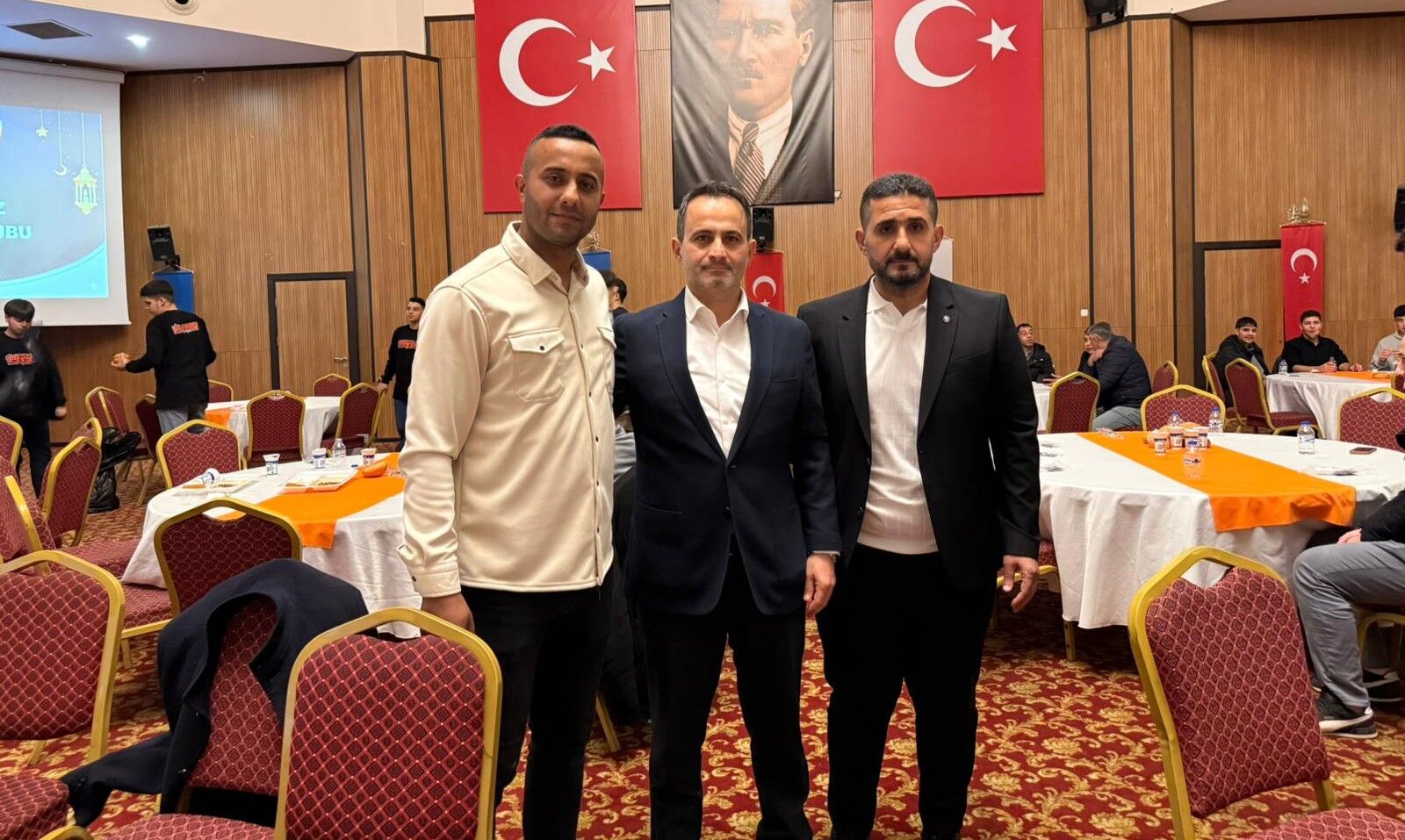Turbeyler Grubu’nun Geleneksel Iftarı Yoğun Katılımla Gerçekleşti5