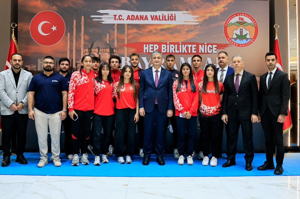Vali Yavuz’un Ev Sahipliğinde Resmî Bayramlaşma Töreni Düzenlendi2
