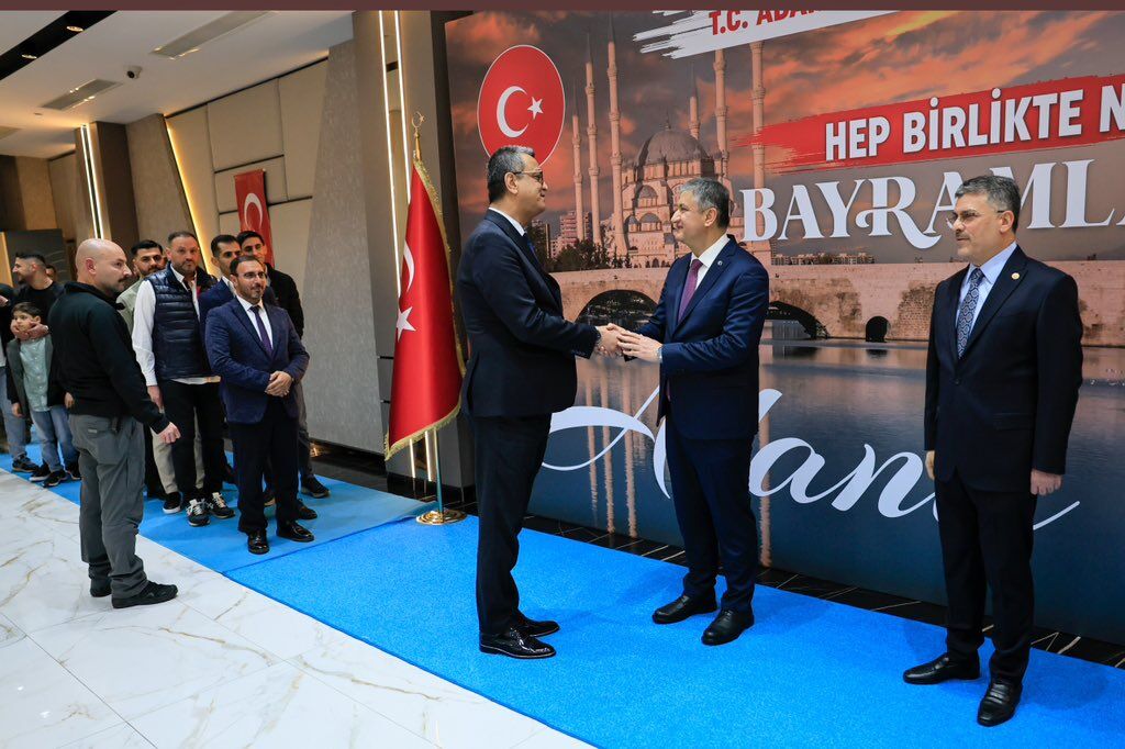Vali Yavuz’un Ev Sahipliğinde Resmî Bayramlaşma Töreni Düzenlendi3