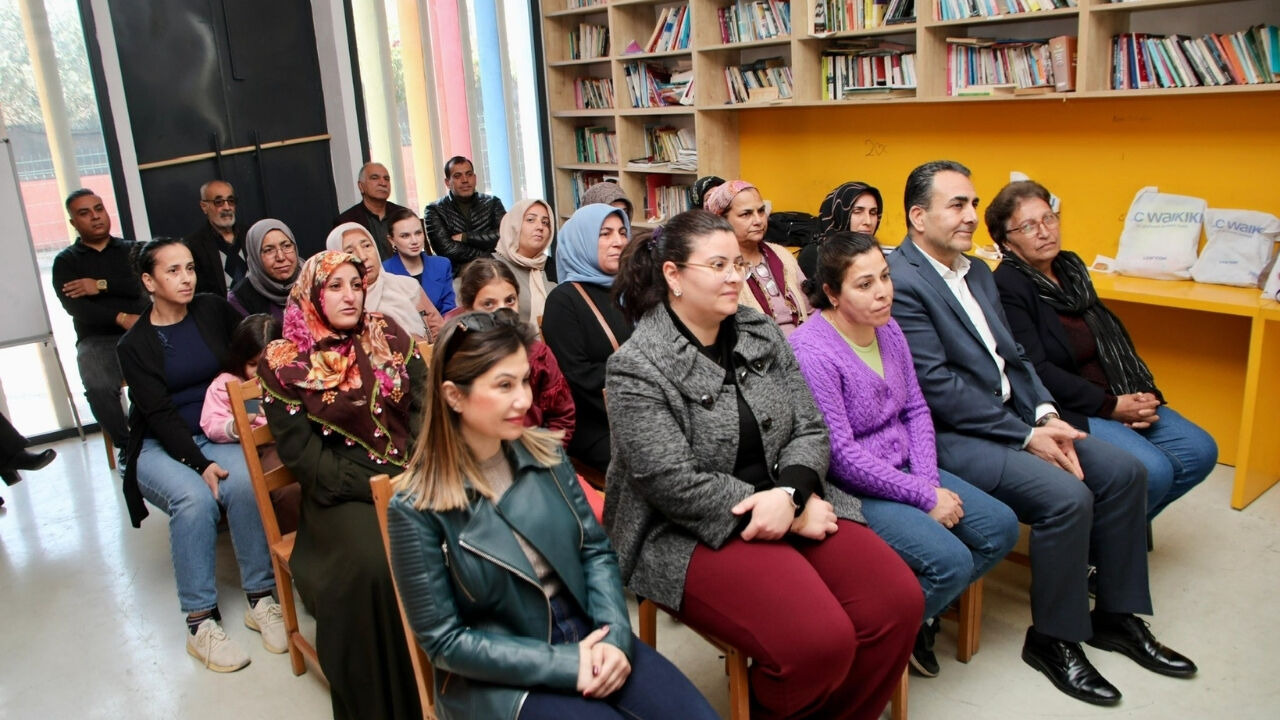 Yüreğir’de Kadın Hakları Ve Eşitlik Oturumu (1)