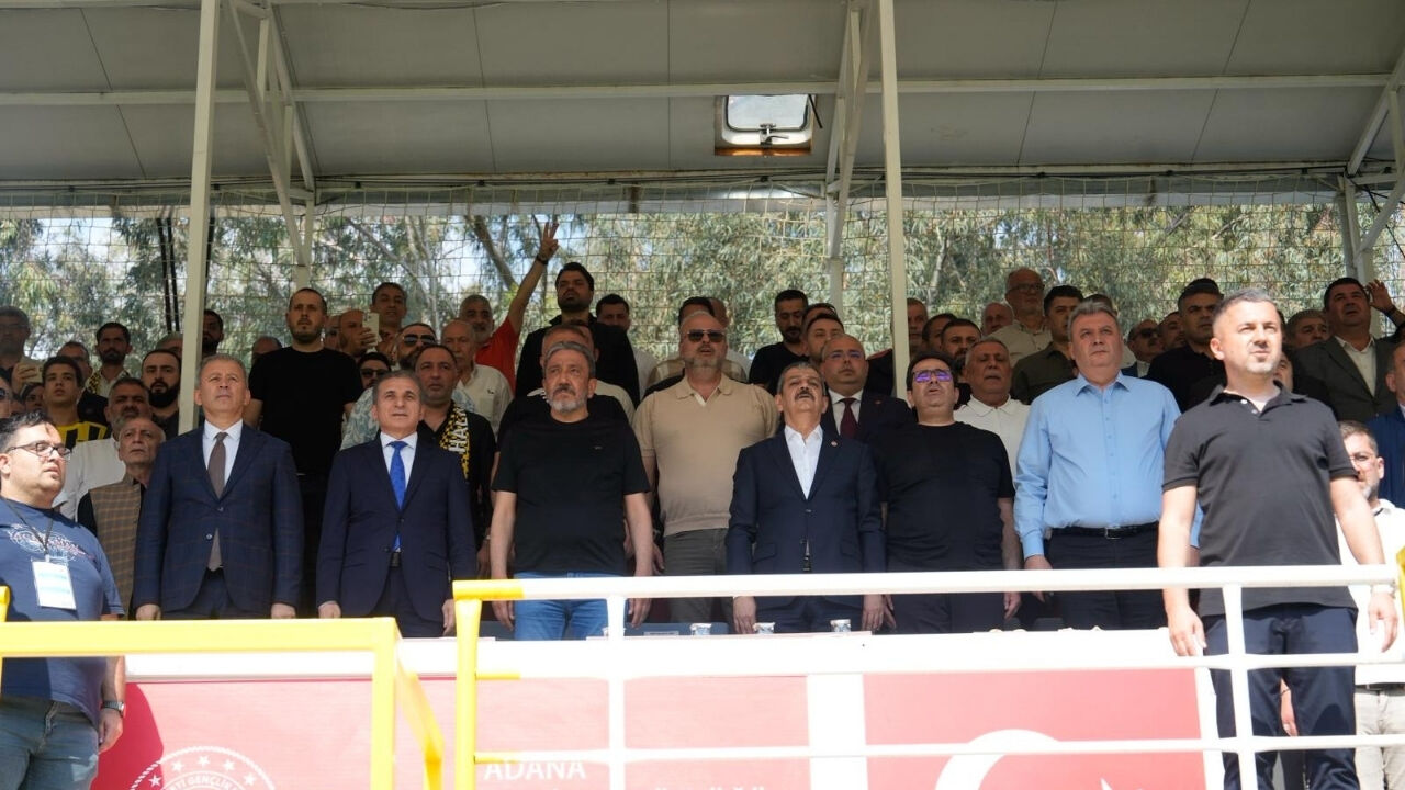 Adana 01 Fk Kendi Evinde Elazığa 4 2 Mağlup Oldu (2)