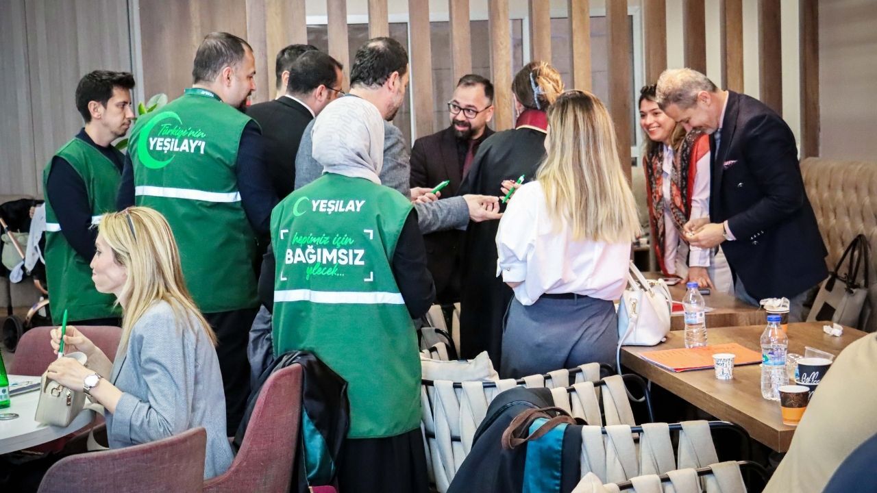 Adana Barosu Ve Yeşilay’dan Bağımlılıkla Mücadele Etkinliği