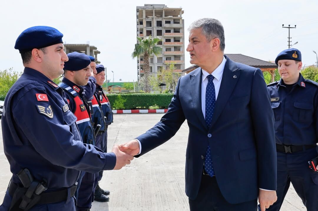 Adana Valisi Mustafa Yavuz’dan İmamoğlu İlçe Jandarma Komutanlığı’na Ziyaret (3)
