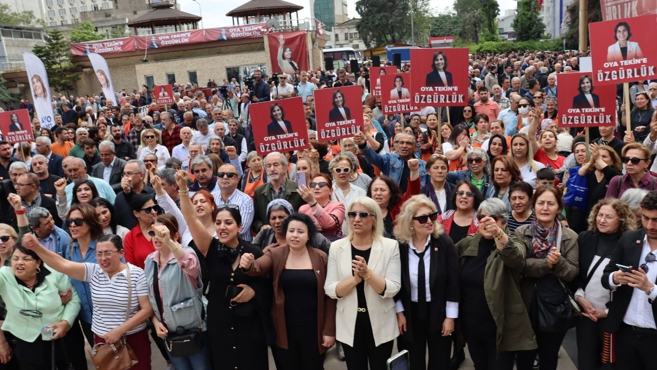 Adana’da Adalet Çağrısı “Oya Tekin’e Özgürlük” Mitingi Düzenlendi (1)