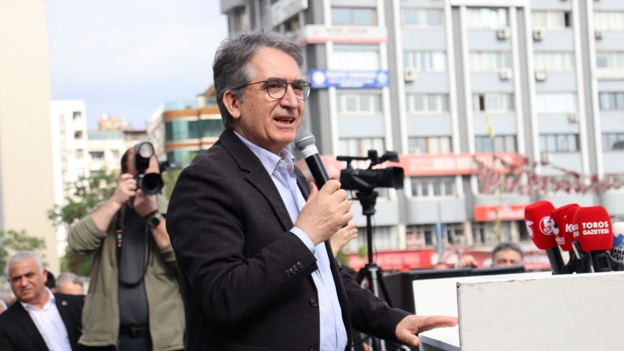 Adana’da Adalet Çağrısı “Oya Tekin’e Özgürlük” Mitingi Düzenlendi (4)