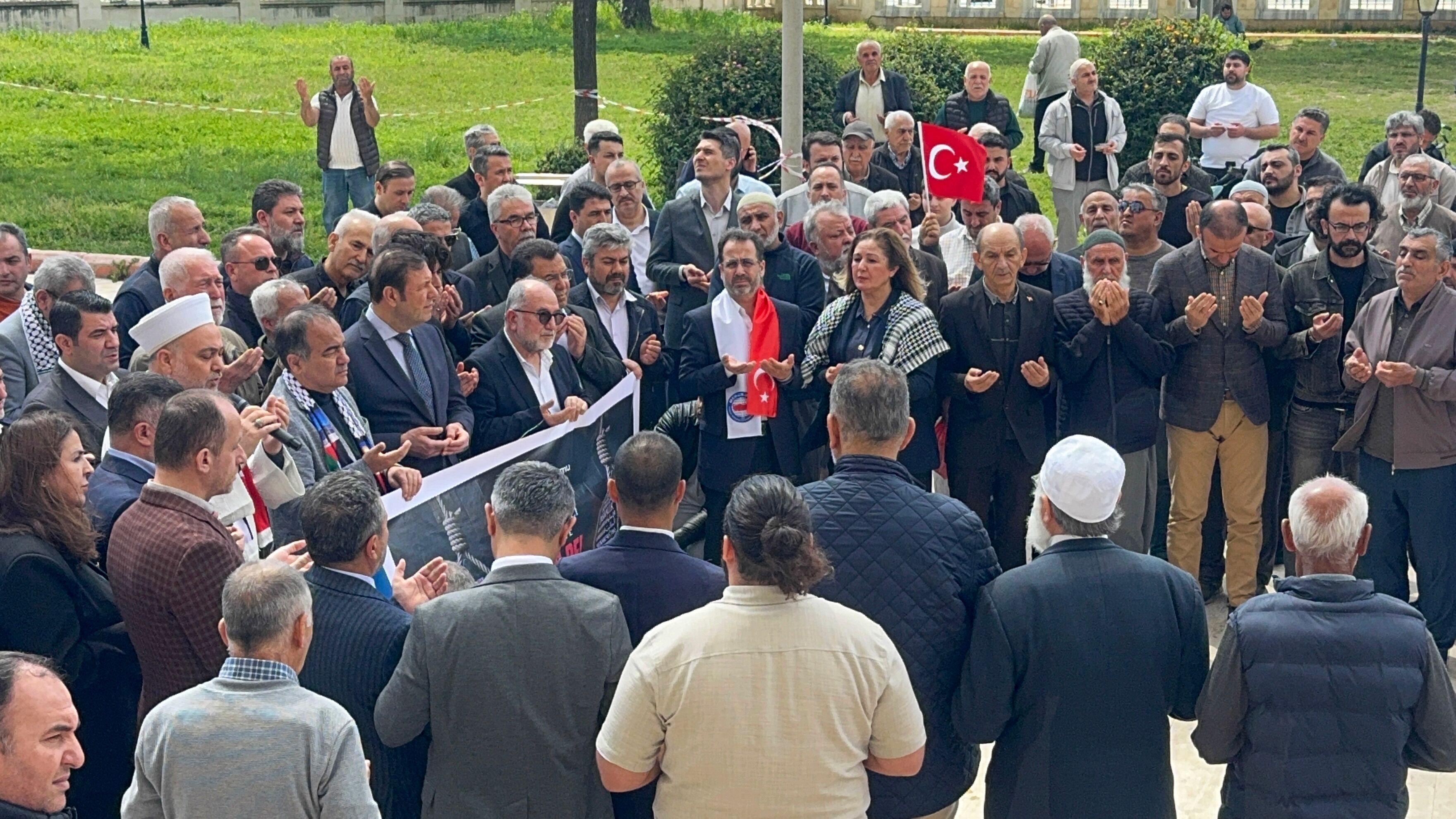 Adana’da İsrail’in “Idam Yasası” Protesto Edildi (2)
