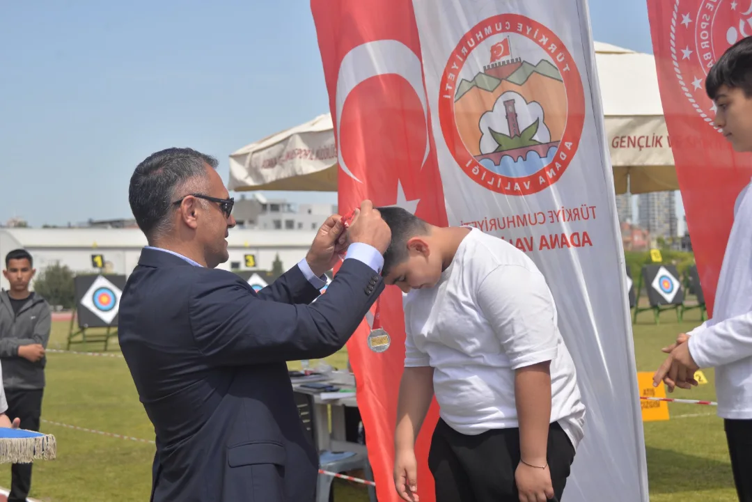 Adana’da Okullar Arası Okçuluk İl Birinciliği Tamamlandı (4)