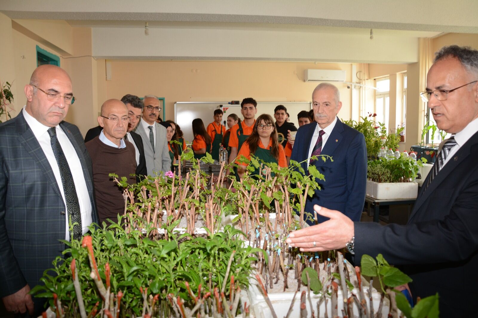 Adana’da Tarım Lisesi İlk Danışma Kurulu Toplantısı Gerçekleştirildi (3)