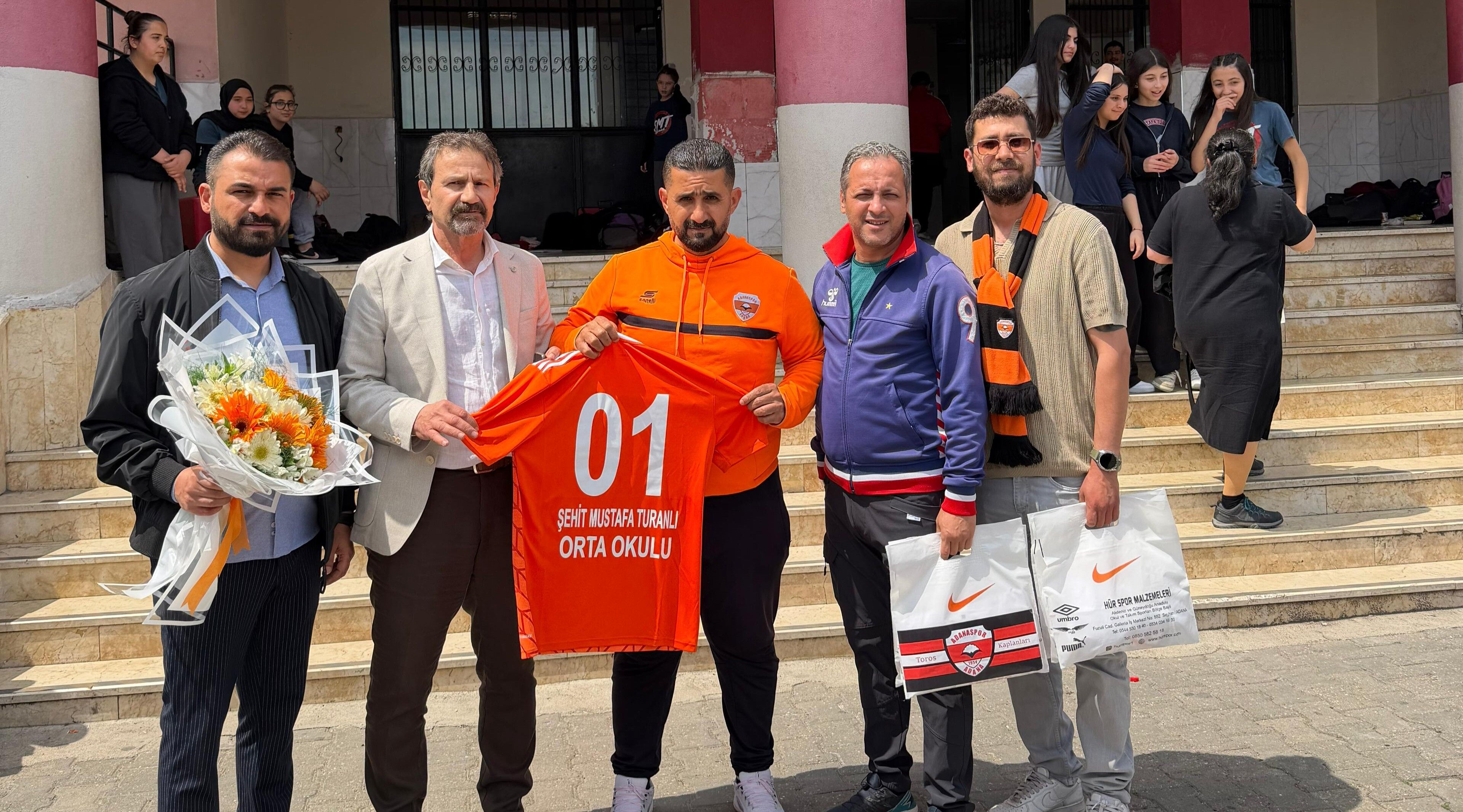 Adanaspor Taraftarlarından Anlamlı Ziyaret4