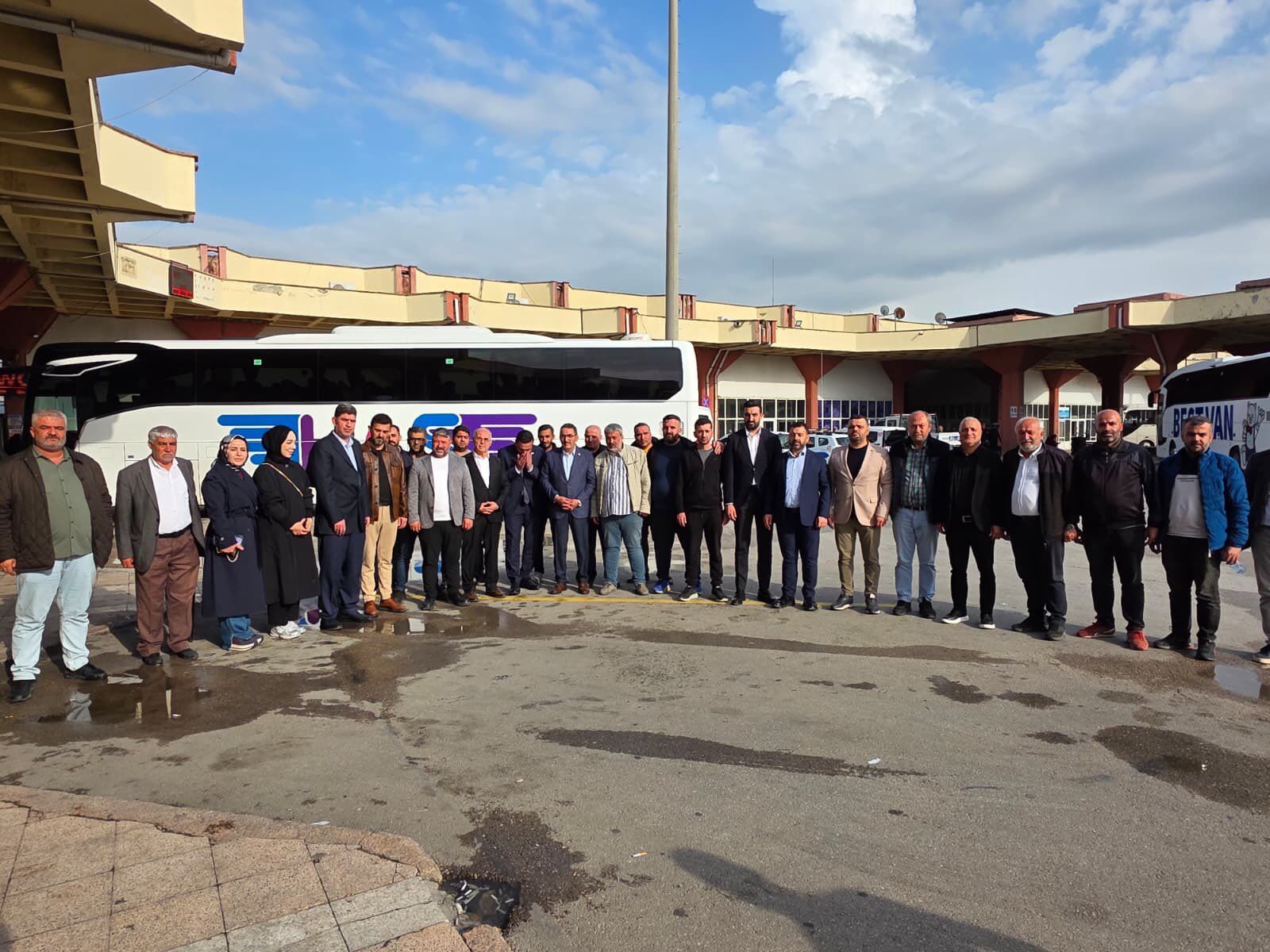 Ak Partili Doğru, Seyhan’da Sahaya Indi “Aksaklıkların Takipçisiyiz” (4)