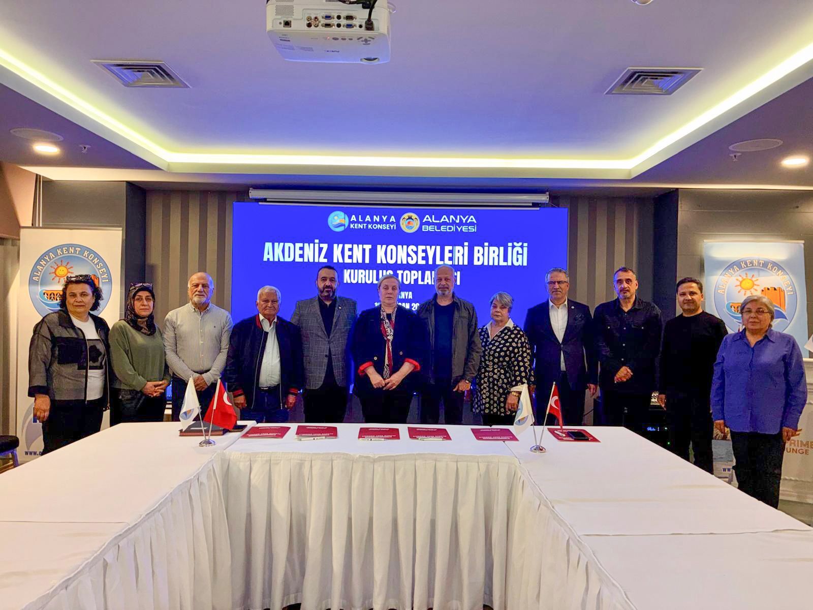 Akdeniz Kent Konseyleri Birliği Kuruldu Ceyhan Kritik Rol Aldı
