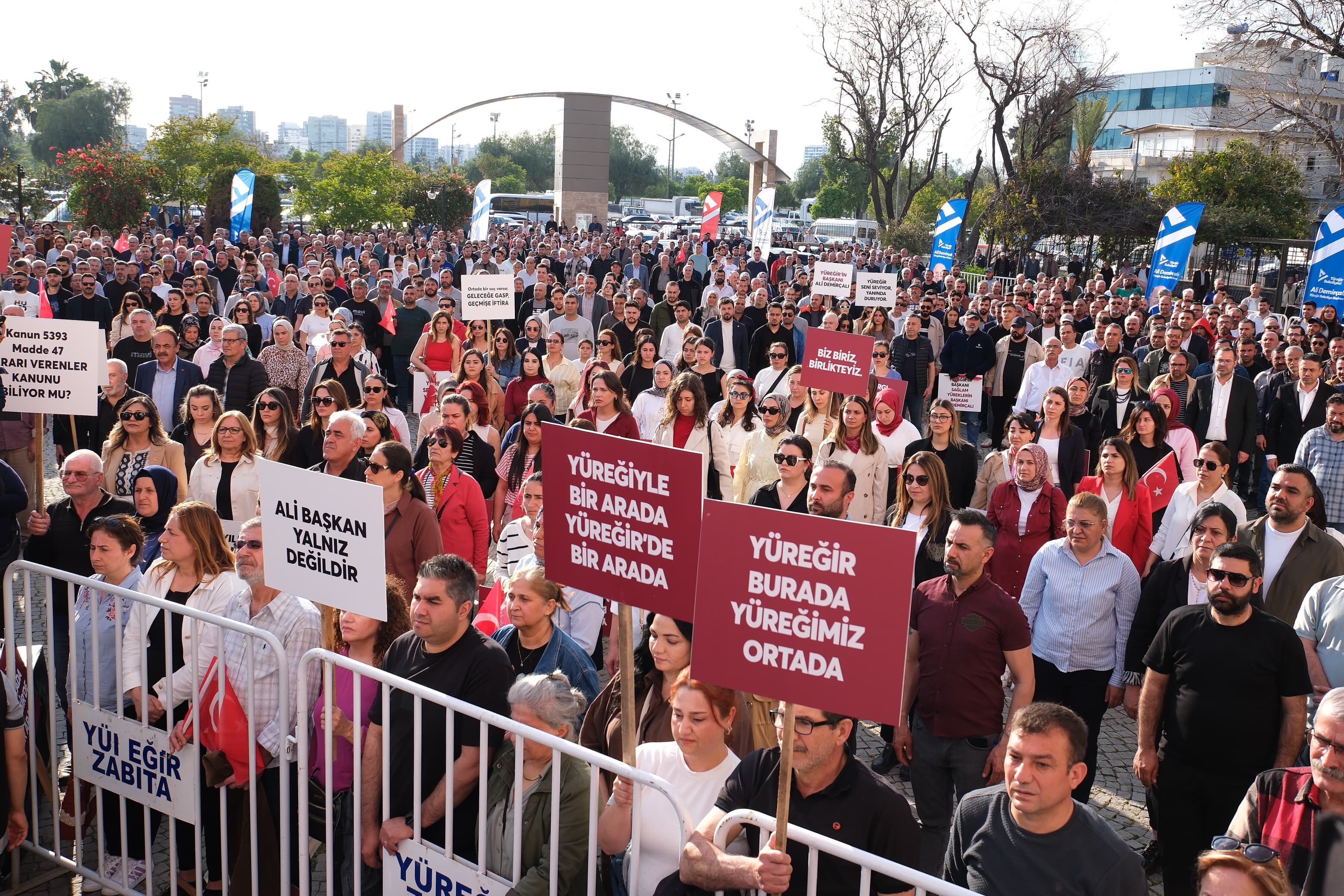 Anıl Tanburoğlu Yüreğir’de Konuştu “Boyun Eğmeyeceğiz” (3)