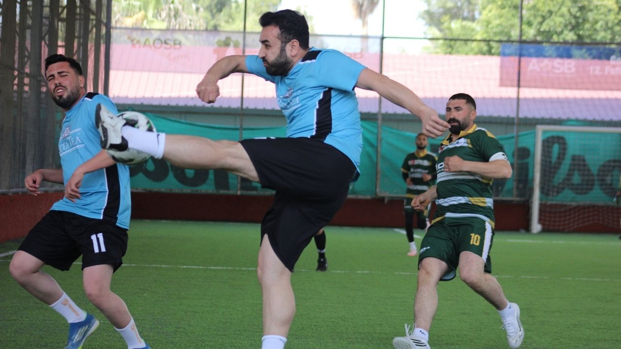 Aosb Futbol Turnuvası’nda Tempo Yükseldi İkinci Hafta Nefes Kesti