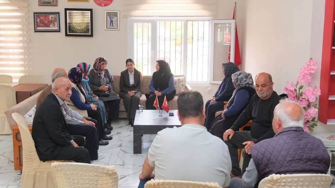 Ceyhan’da Şehitler Haftası Kapsamında Anlamlı Ziyaret (4)