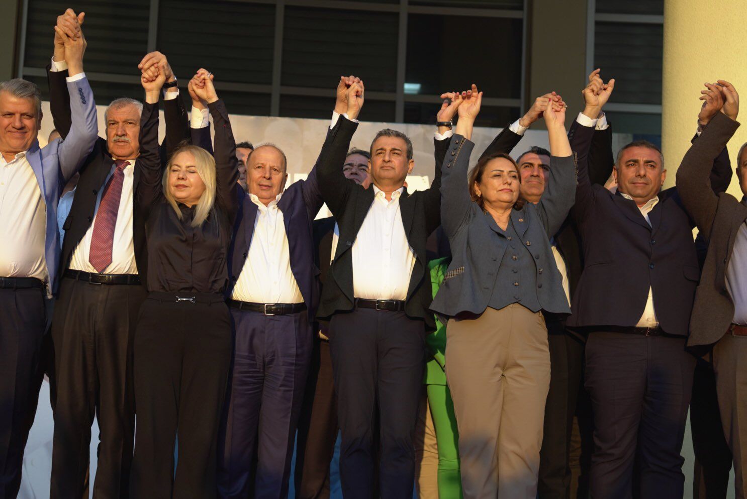 Chp’li Burhanettin Bulut Hukuksuzluklarınıza Teslim Olmayacağız! (2)