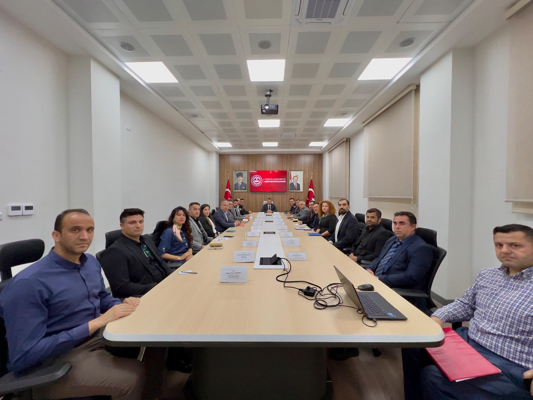 Karataş’ta Okul Güvenliği Masaya Yatırıldı (1)
