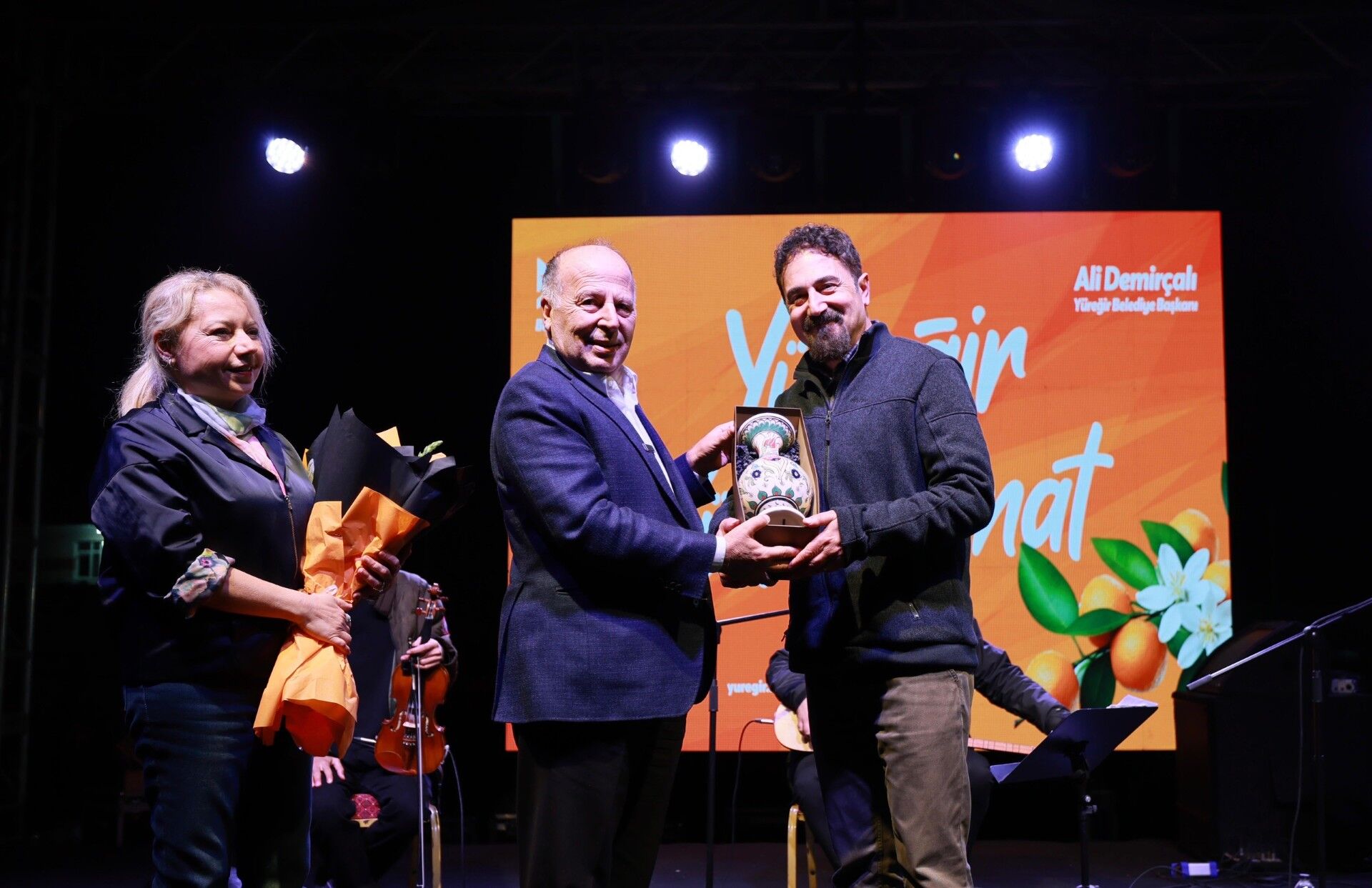 Mikail Aslan Konseriyle Yüreğir’de Unutulmaz Gece