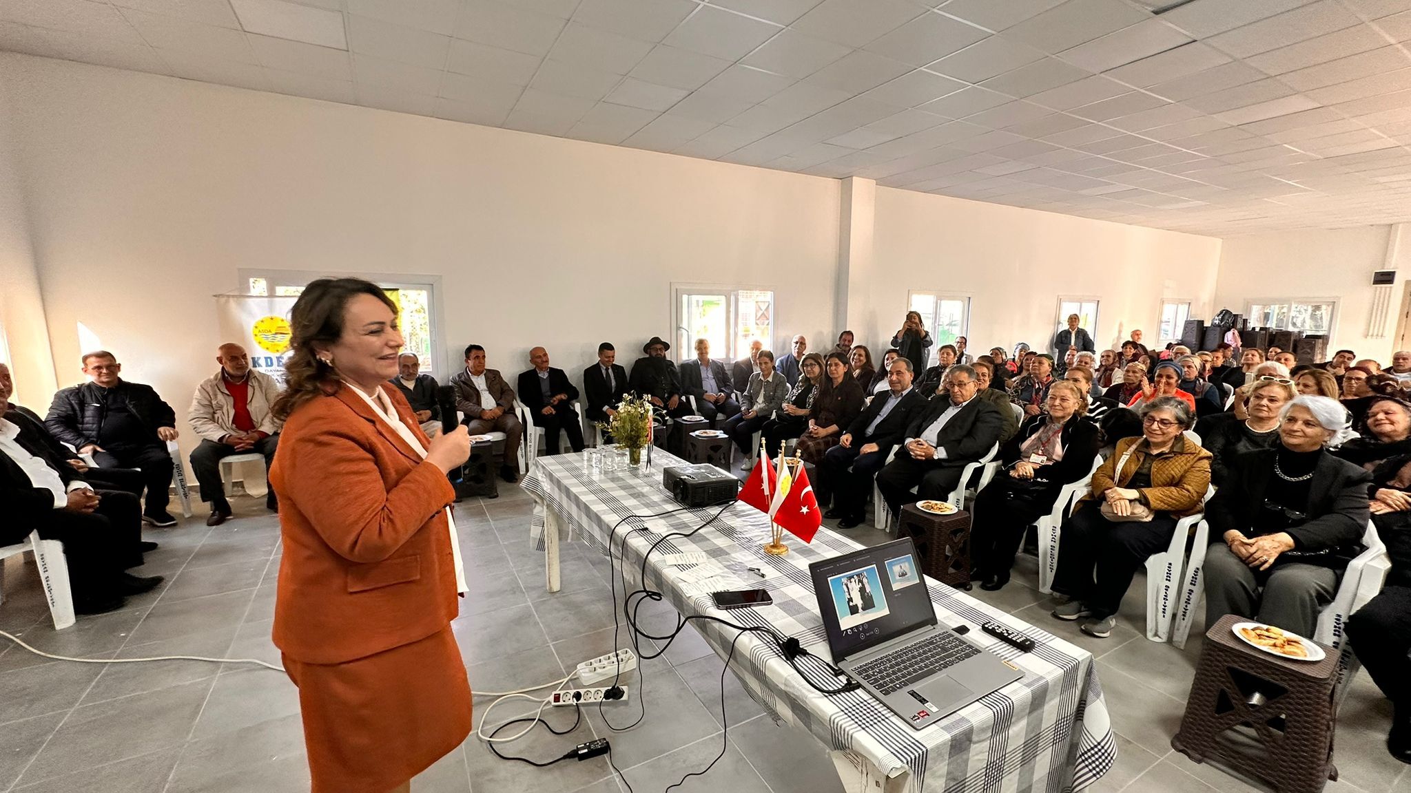 Müzeyyen Şevkin Asda Vakfı (4)