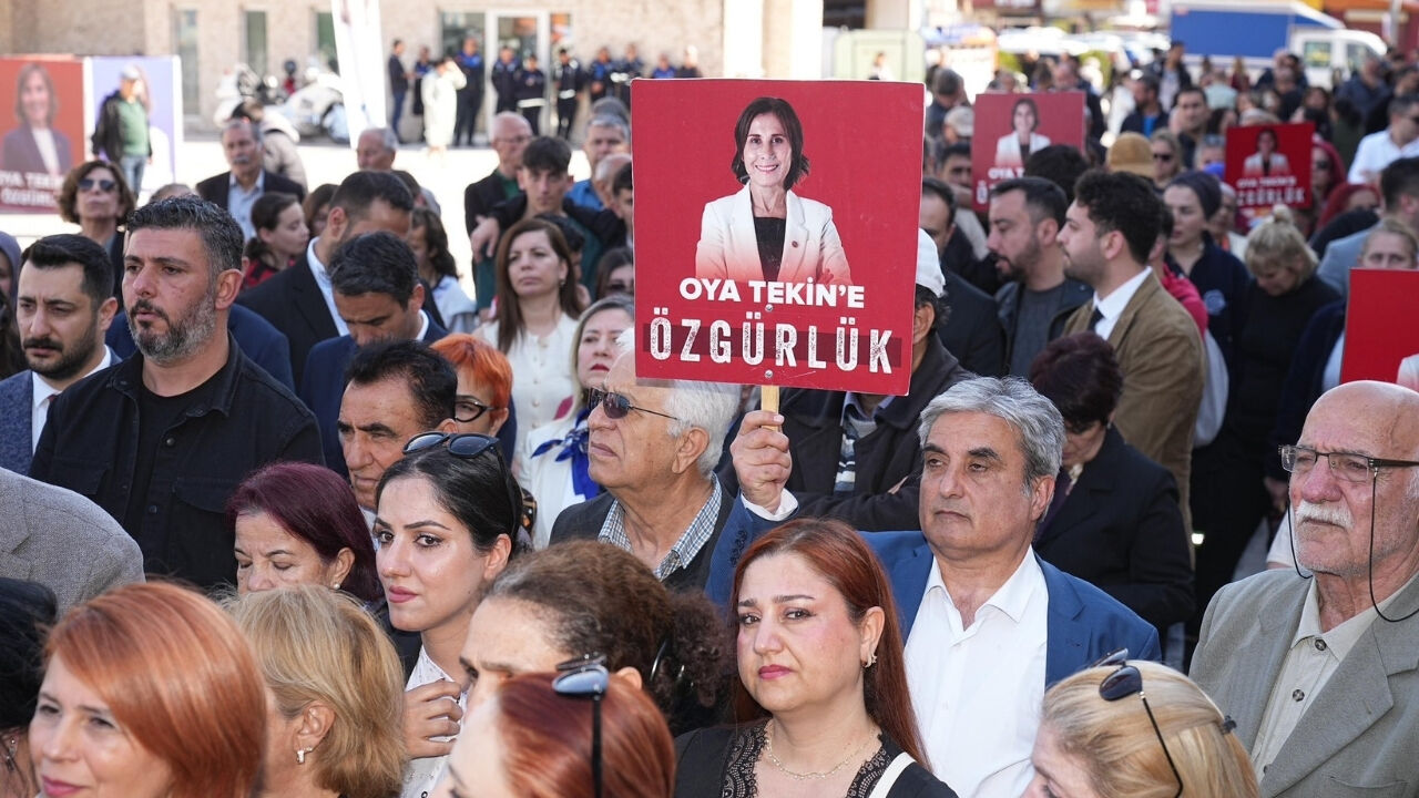 Nazlıaka’dan Adana’da Oya Tekin’e Destek Mesajı (1)