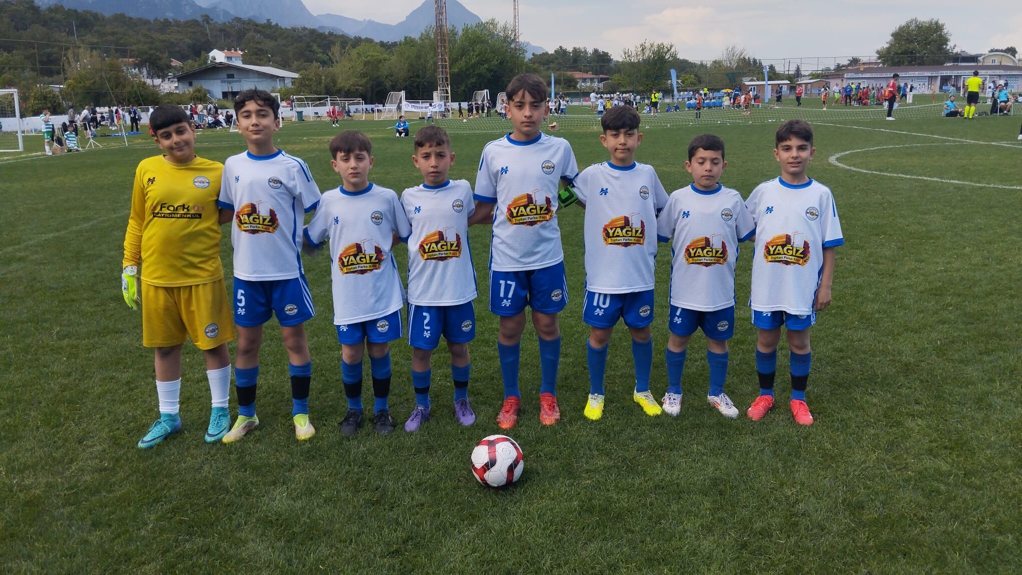 Sarıçam Demirspor U11 Takımı Antalya’dan Kupayla Döndü1