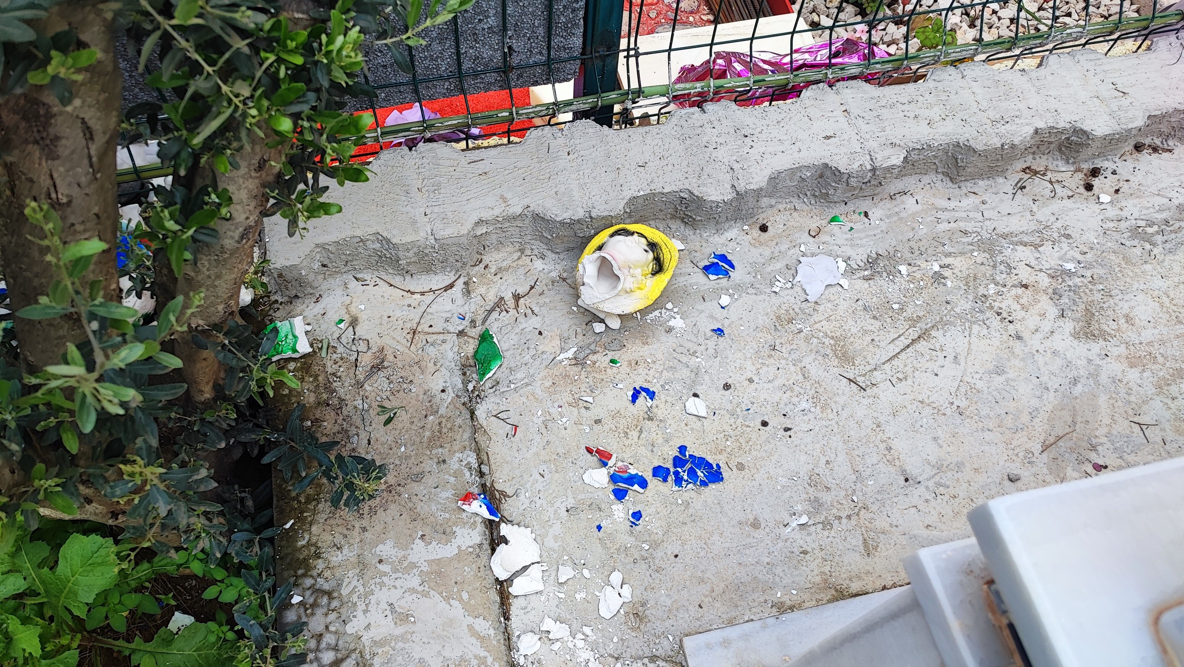 Şehit Polis Sude Sarıkaya’nın Mezarına Büyük Saygısızlık (2)