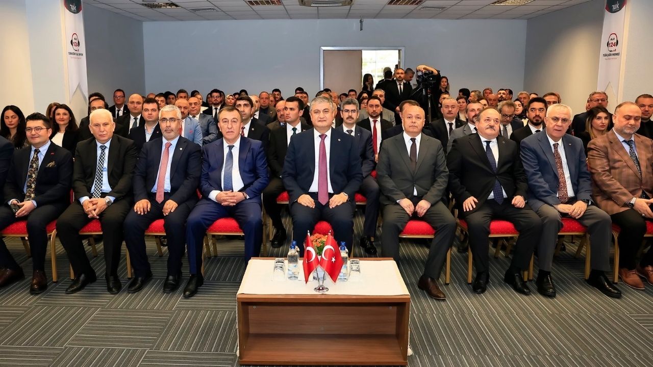 Vali Mustafa Yavuz Tüi̇k Programına Katıldı (1)