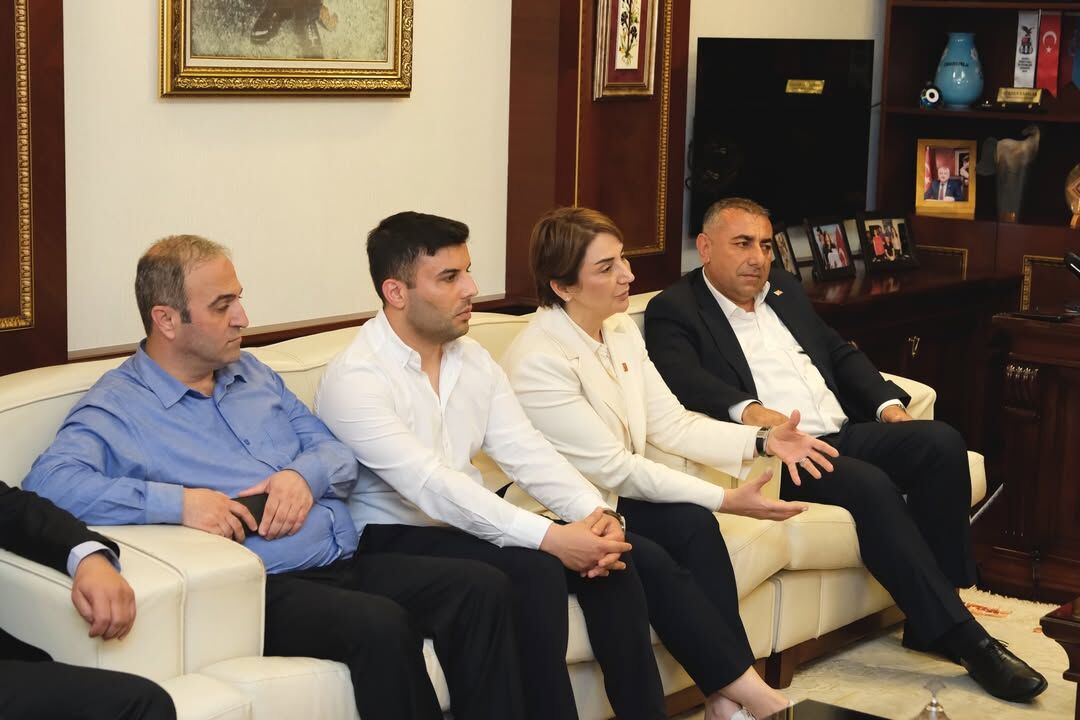 Adana Büyükşehir’de Siyaset Ve Yerel Yönetim Zirvesi (3)