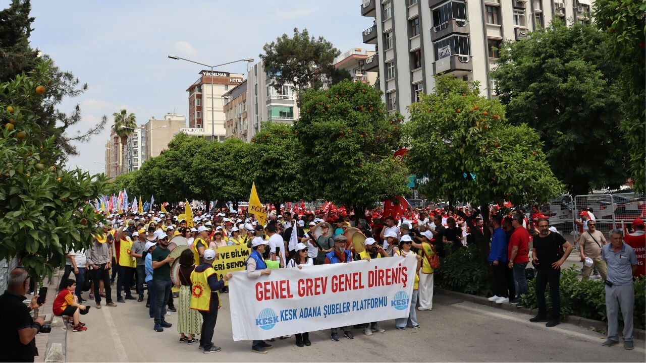 Adana’da 1 Mayıs Coşkusu Alanlara Yansıdı (1)