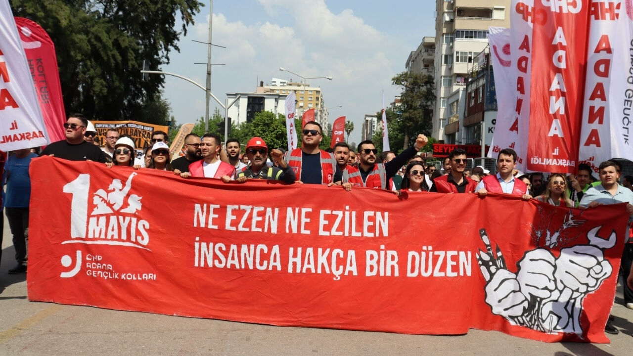 Adana’da 1 Mayıs Coşkusu Alanlara Yansıdı (4)