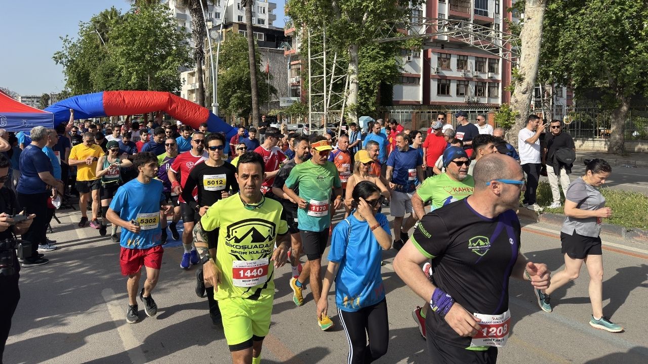 Adana’da 1063 Sporcu Sanayi Gençlik Koşusu’nda Yarıştı (1)
