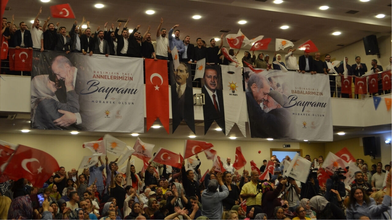 Adana’da Ak Parti Teşkilatından Bayram Buluşması (8)