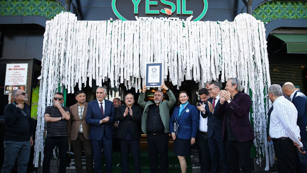 Adana'da Bir Fırın Guinness World Records'a Adını Yazdırdı (2)