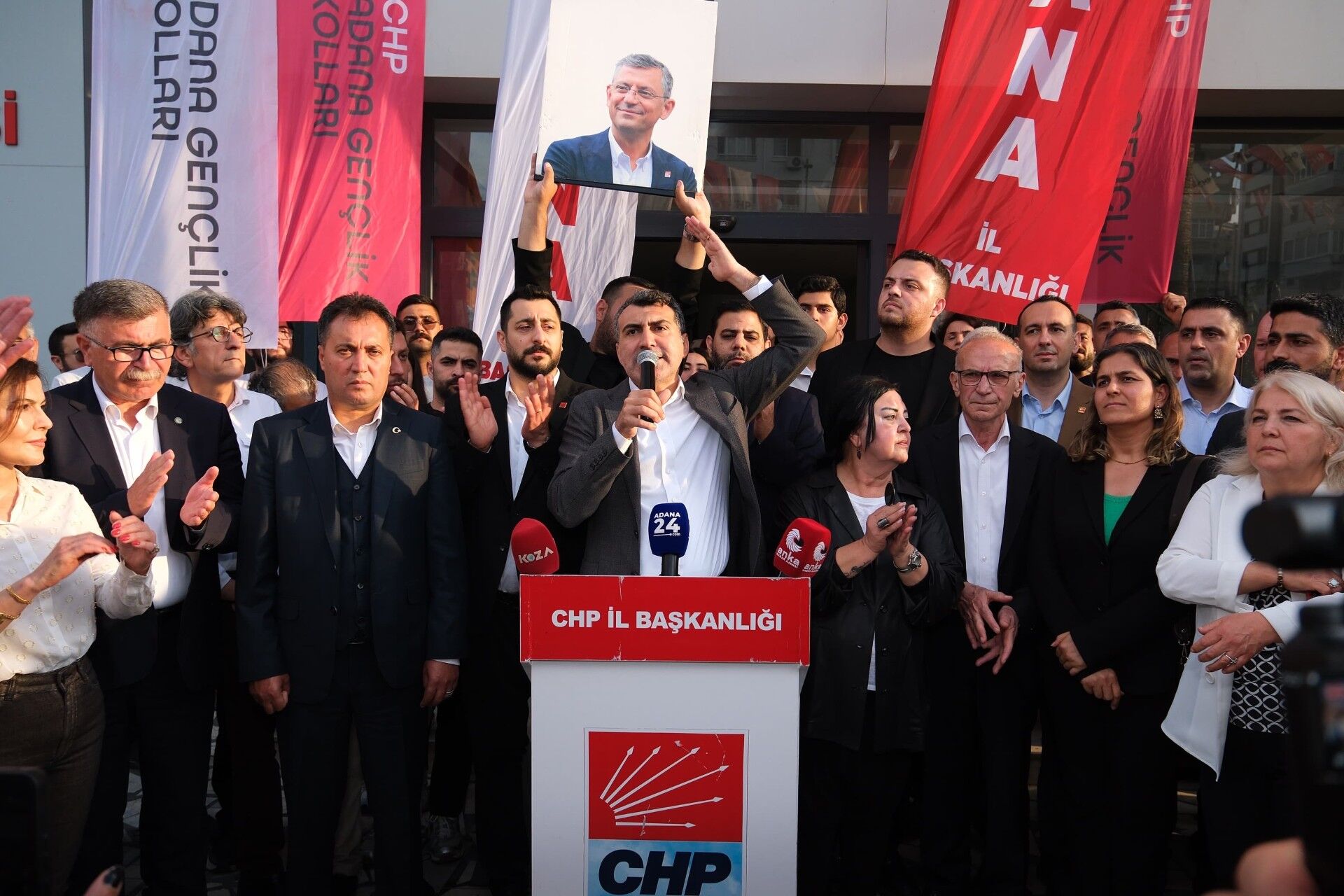 Adana’da Demokrasi Bileşenlerinden Mutlak Butlan Kararına Sert Tepki2