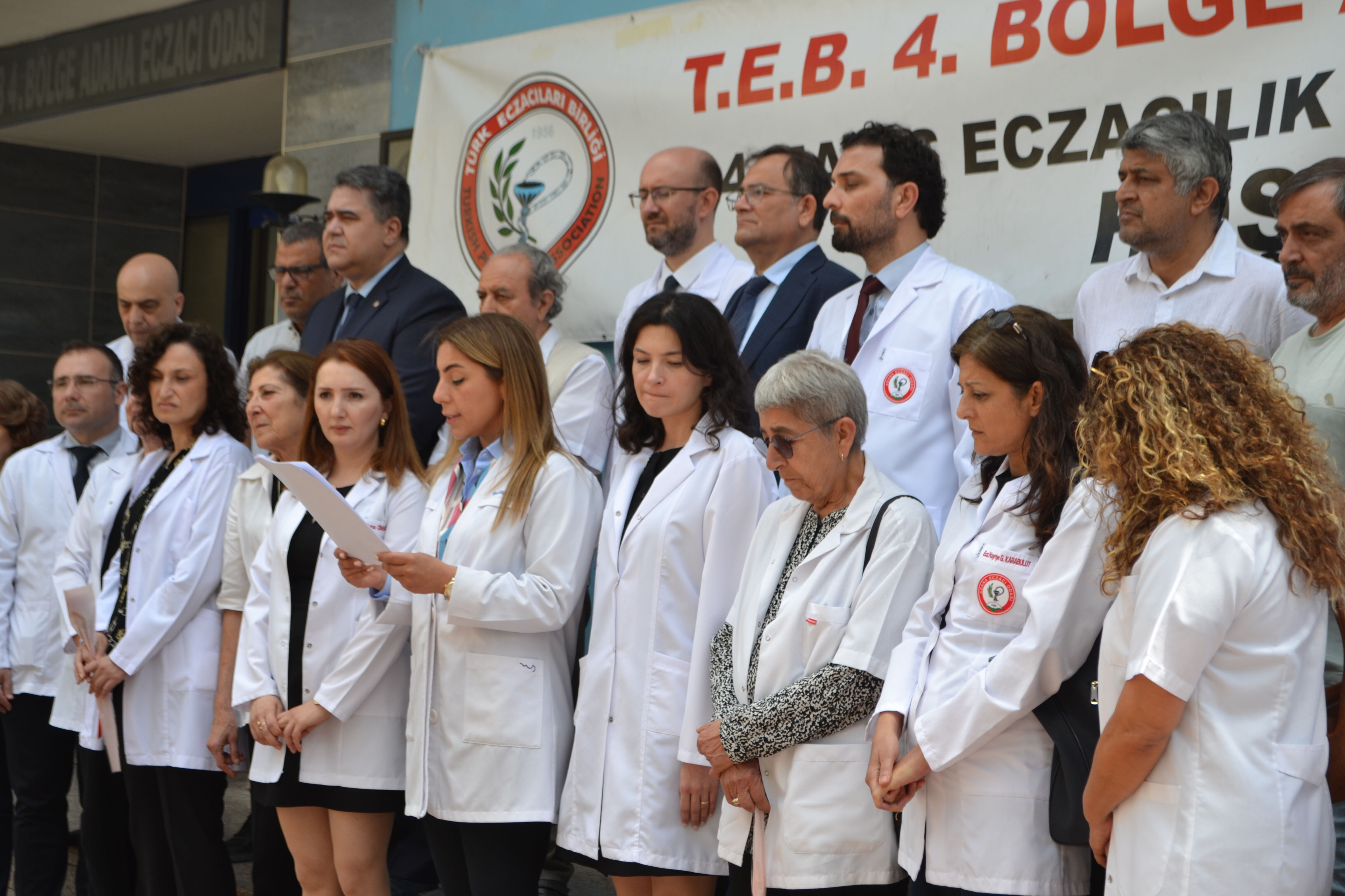 Adana'da Eczacılardan “Koruyucu Sağlık” Vurgusu 187 Yıllık Tecrübe Sahada! (3)