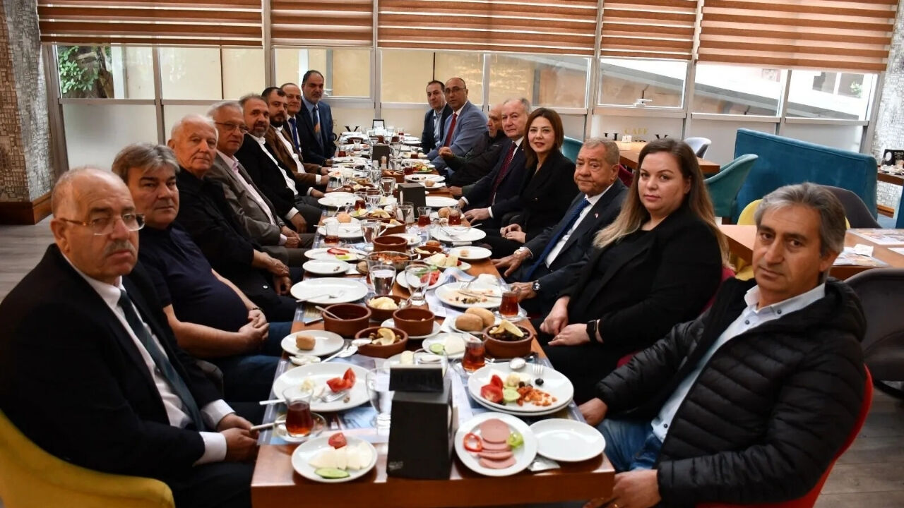Adana’da Yol İş Genel Kurulu Yoğun Katılımla Yapıldı (1)