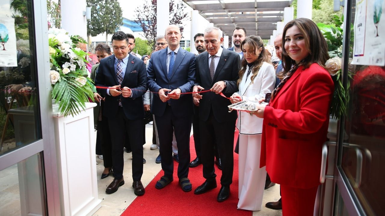 Baharın Müjdecisi Hıdırellez Adana’da Kutlandı