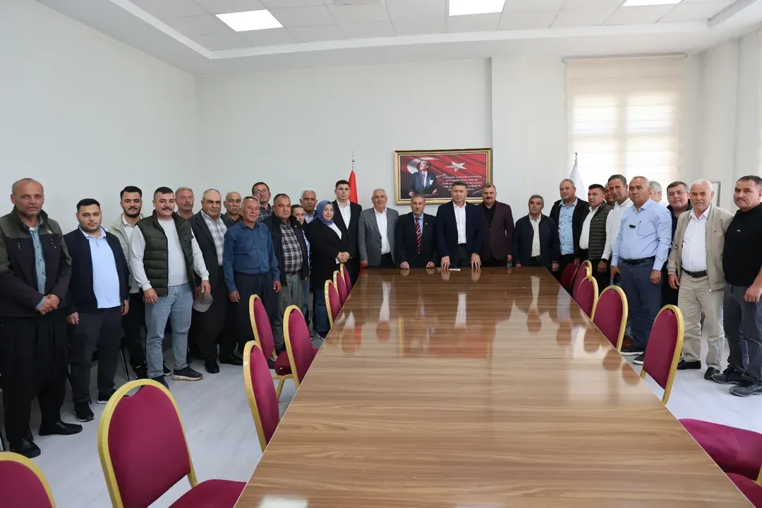 Başkan Şimşek Ilçenin Geleceğini Muhtarlarla Değerlendirdi (1)