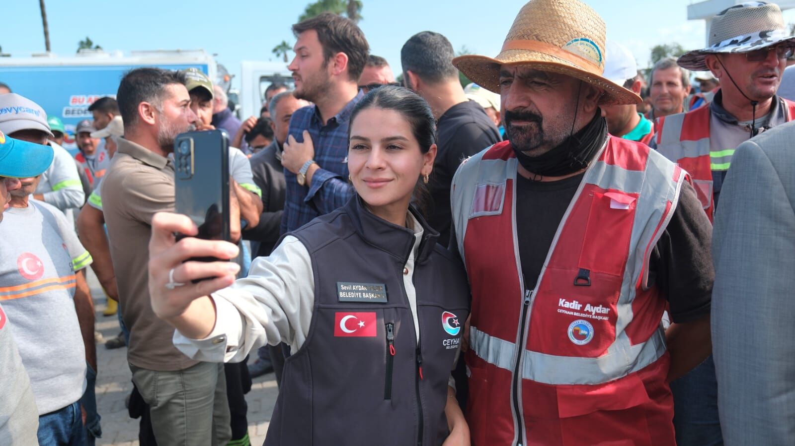 Ceyhan Belediyesi'nden Bayramlaşma