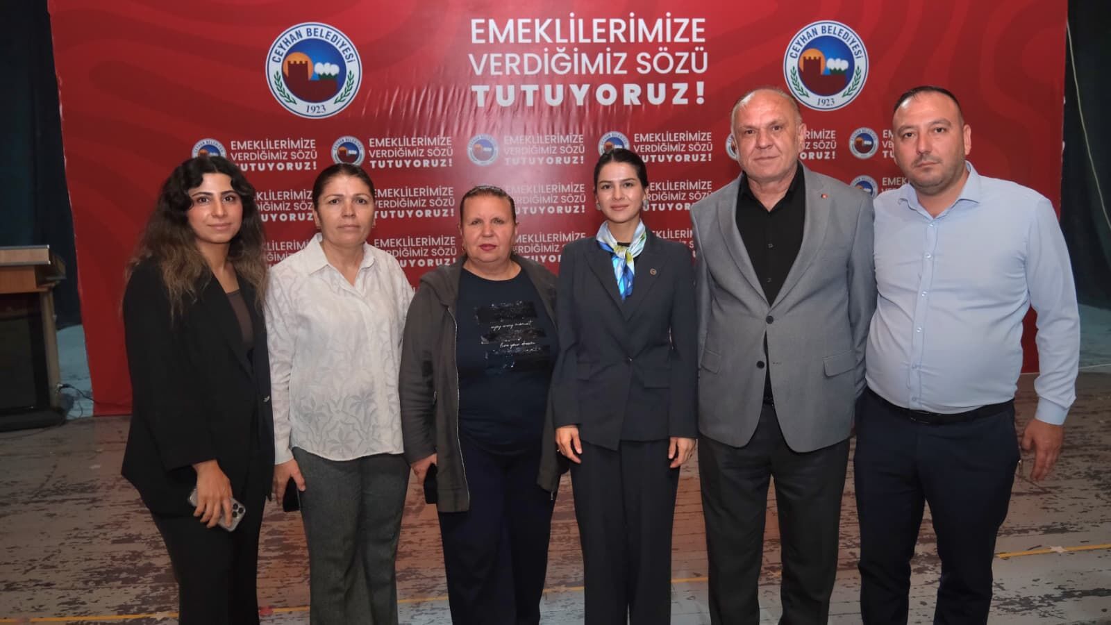 Ceyhan’da Binlerce Emekliye 2 Bin Tl Bayram Desteği Yatırıldı (5)