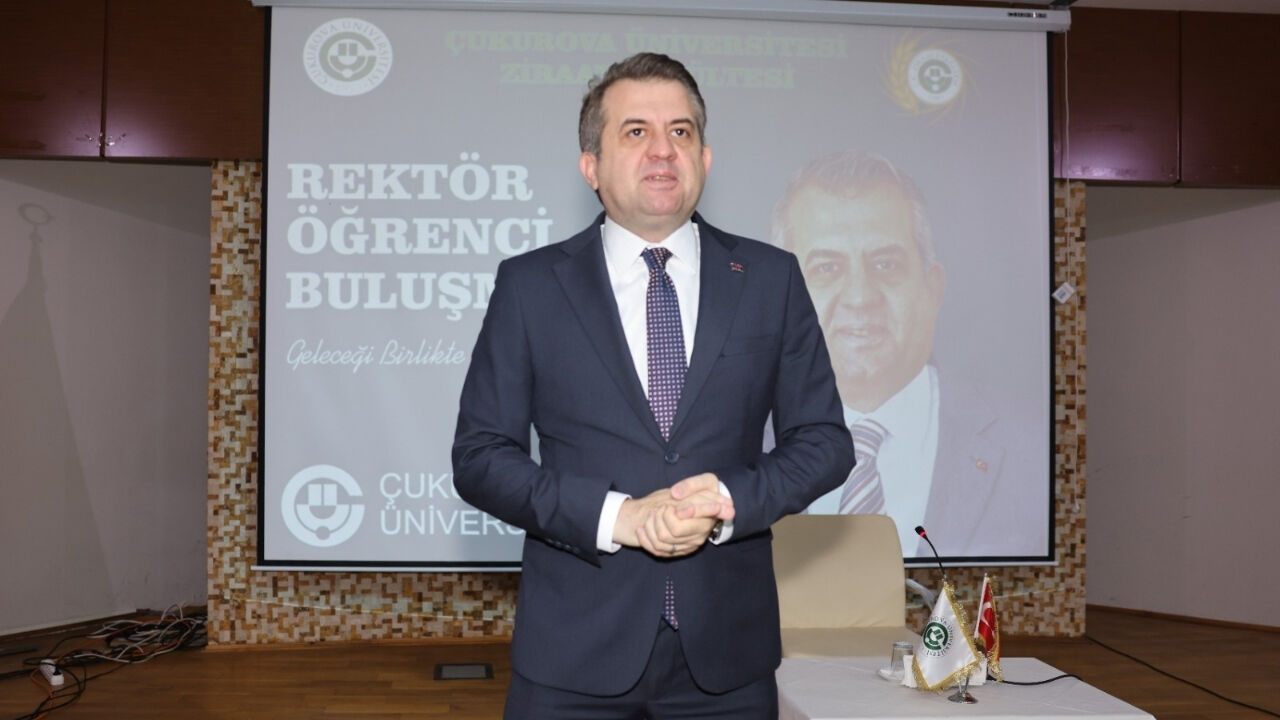 Çü'de Rektör Öğrenci Buluşması Gerçekleştirildi (1)-1