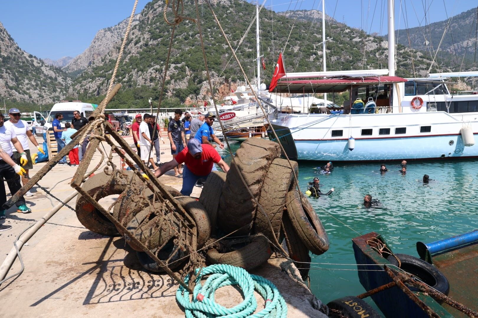 Deniz Dibinden Çıkanlar “Bu Kadarı Da Olmaz” Dedirtti (3)