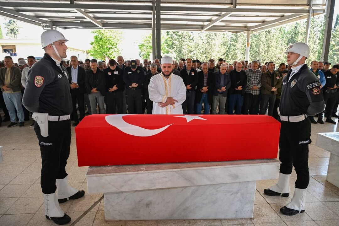 Emniyet Teşkilatının Acı Kaybı Polis Memuru Davut Ünsal Son Yolculuğuna Uğurlandı (3)
